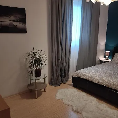 Apartament Sabo *