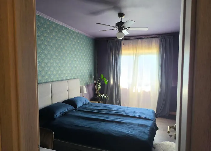 Sabo Apartment *